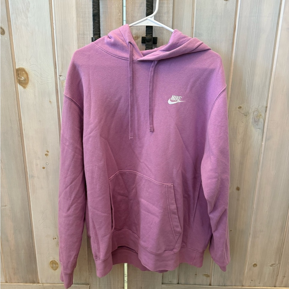 Nike Sportswear Club Fleece Hoodie in violet